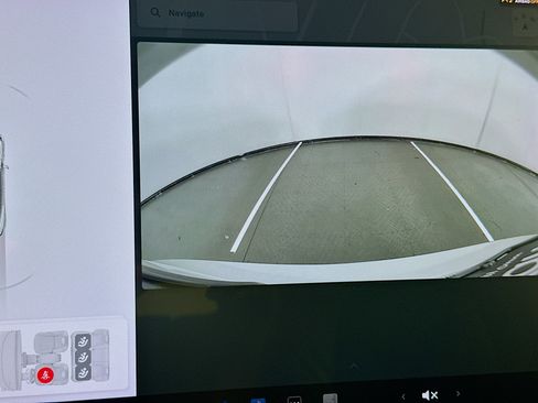 Used 2021 Tesla Model 3 Long Range AWD/4WD image 22