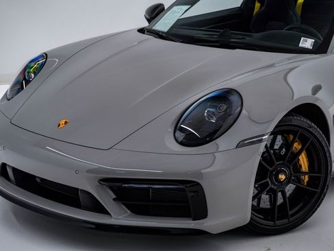 Used 2022 Porsche 911 Targa 4 GTS AWD/4WD image 4