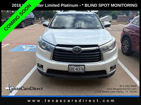 Used 2016 Toyota Highlander Limited Platinum AWD/4WD image 3