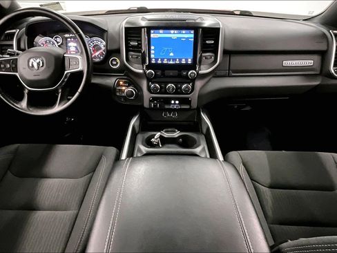Used 2022 RAM 1500 Big Horn AWD/4WD image 18