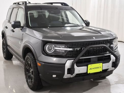 Used 2025 Ford Bronco Sport Outer Banks w/ Sasquatch Outer Banks Package AWD/4WD image 4