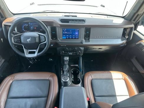 Used 2023 Ford Bronco Outer Banks AWD/4WD image 24