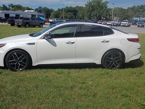 Used 2020 Kia Optima SE FWD image 4