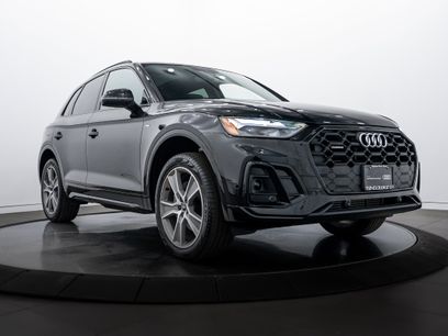 Used 2025 Audi Q5 2.0T Premium w/ Convenience Plus Package