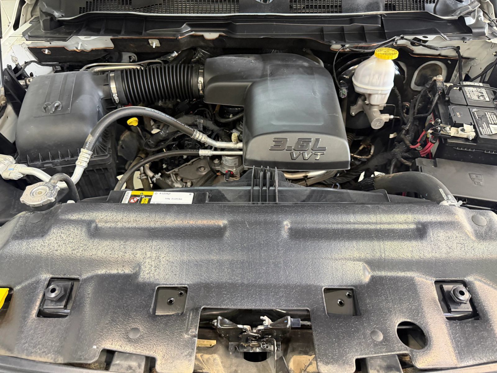 Used 2018 RAM 1500 Express RWD image 38