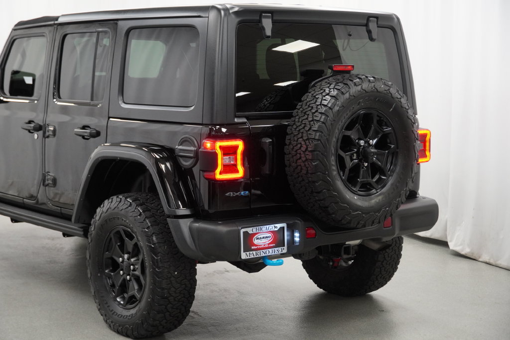 Used 2023 Jeep Wrangler Unlimited Rubicon 4xe AWD/4WD image 18
