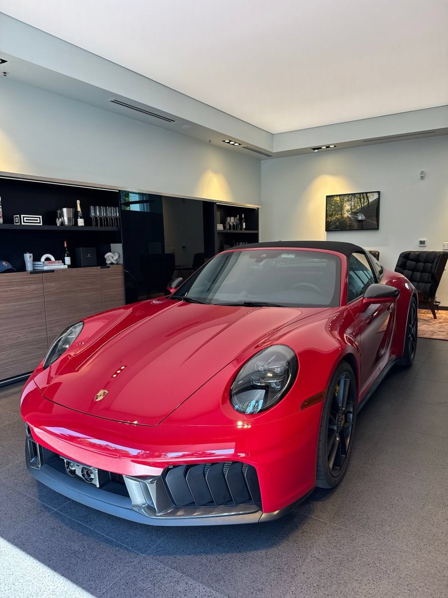 Certified 2026 Porsche 911 Targa 4 GTS AWD/4WD image 2