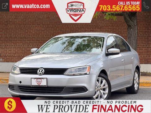 Used 2012 Volkswagen Jetta SE FWD image 1