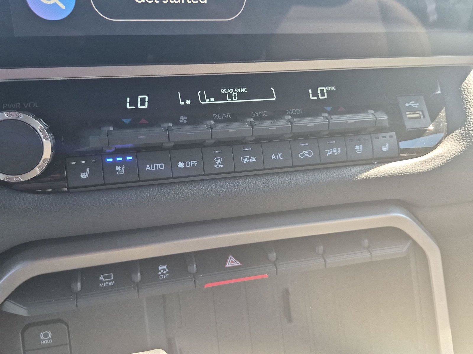 Used 2025 Toyota Sequoia Limited AWD/4WD image 27