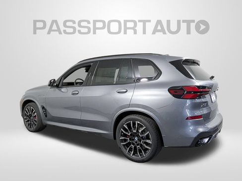 New 2026 BMW X5 xDrive50e w/ M Sport Package AWD/4WD image 3