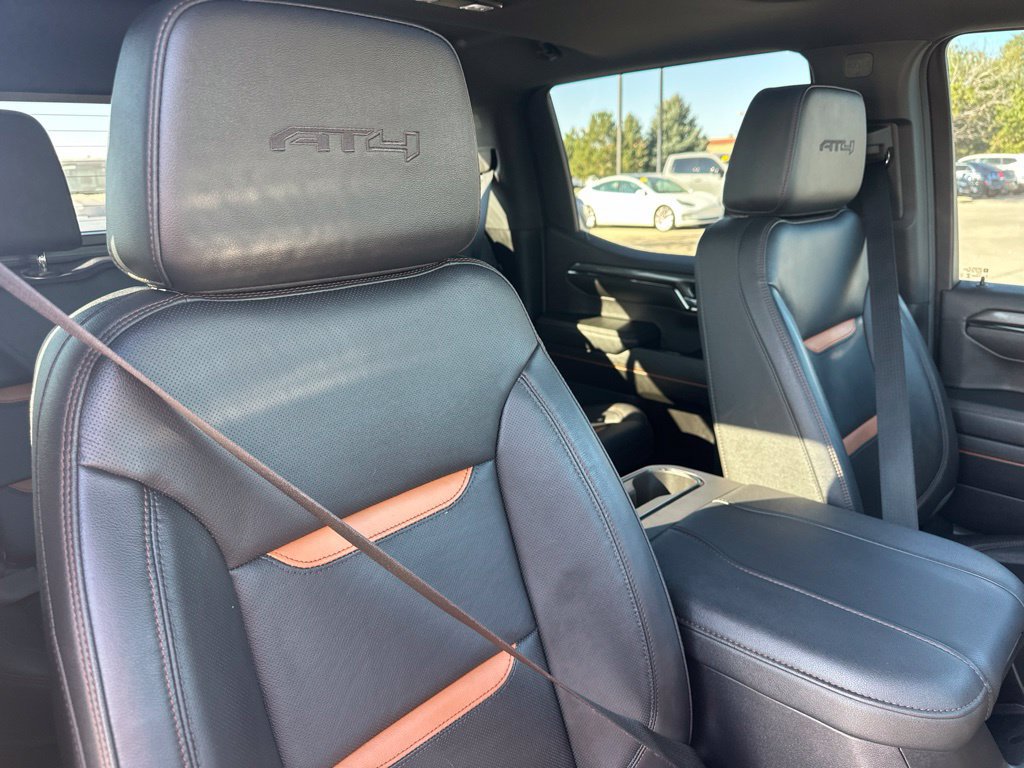 Used 2024 GMC Sierra 1500 AT4 w/ Technology Package AWD/4WD image 30
