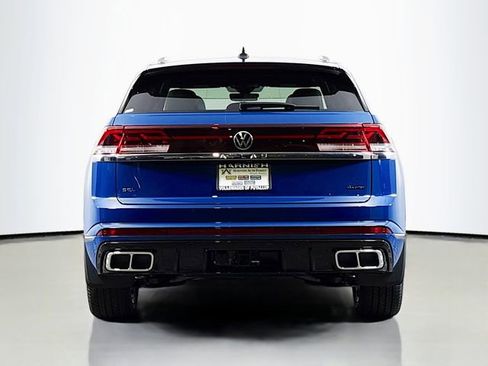 New 2026 Volkswagen Atlas Cross Sport SEL Premium R-Line AWD/4WD image 6