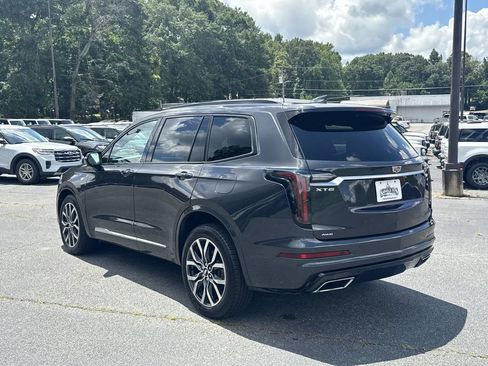 Used 2021 Cadillac XT6 Sport AWD/4WD image 5
