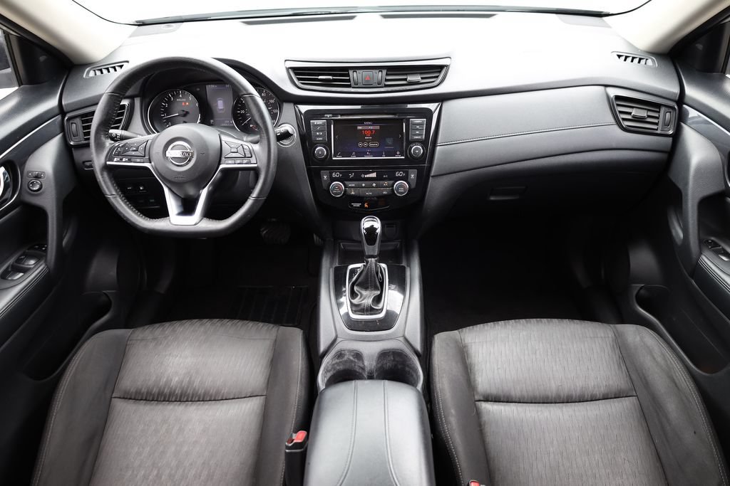 Used 2020 Nissan Rogue SV AWD/4WD image 18