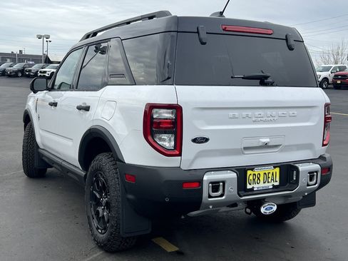 New 2025 Ford Bronco Sport Outer Banks w/ Sasquatch Outer Banks Package AWD/4WD image 9