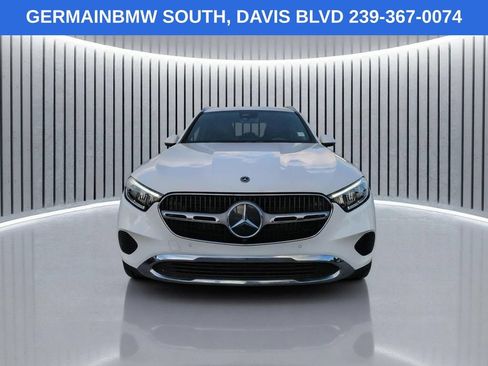 Used 2025 Mercedes-Benz GLC 300 image 10