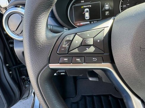 New 2025 Nissan Versa SV image 12