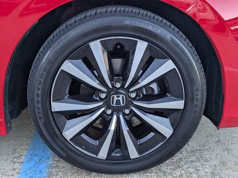 Certified 2023 Honda Civic EX image 31