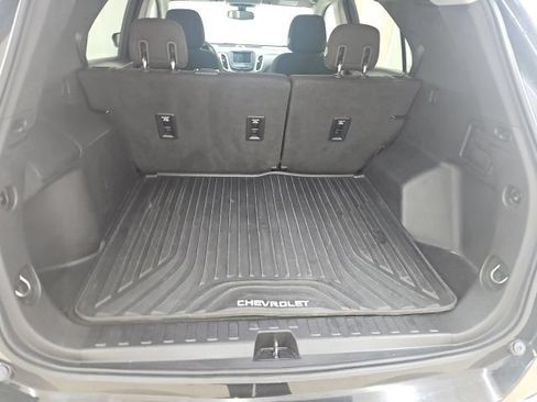 Used 2019 Chevrolet Equinox LT FWD image 10