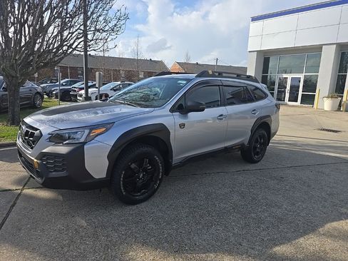 Used 2024 Subaru Outback Wilderness image 10
