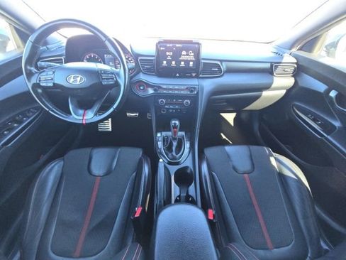 Used 2020 Hyundai Veloster Turbo image 22