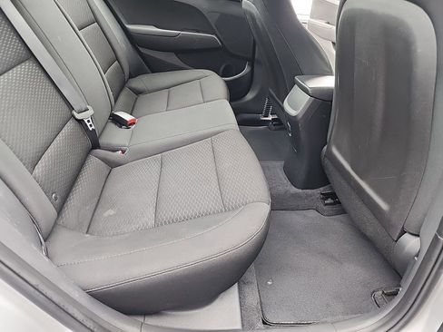 Used 2019 Hyundai Elantra SE w/ Cargo Package FWD image 37
