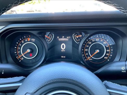 New 2026 Jeep Gladiator Sport image 11
