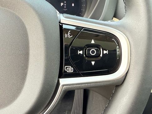 New 2026 Volvo XC60 B5 Plus w/ Climate Package image 27
