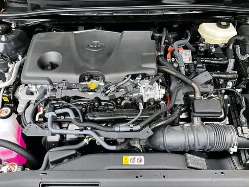 Used 2026 Toyota Camry SE w/ Convenience Package FWD image 32