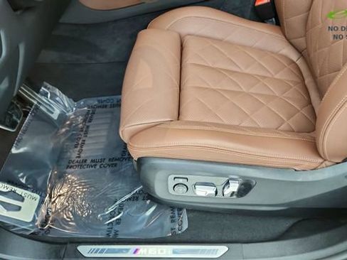 Used 2025 BMW X6 M60i AWD/4WD image 34