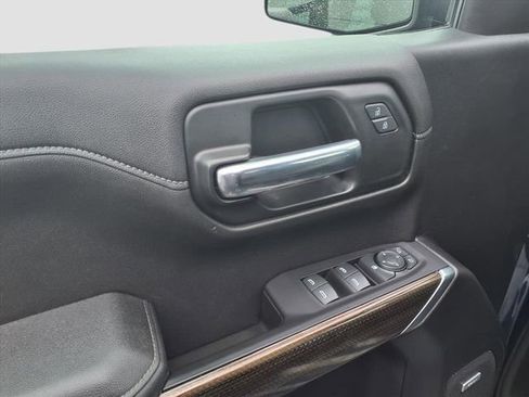 Used 2020 Chevrolet Silverado 1500 LT Trail Boss image 15