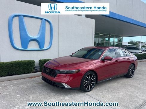 Used 2024 Honda Accord Touring image 1