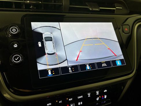 Used 2022 Chevrolet Bolt EUV Premier w/ Super Cruise Package image 27