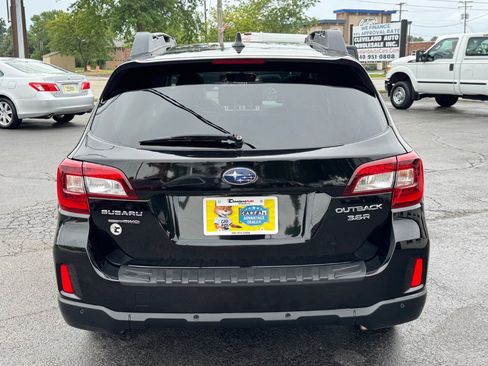 Used 2017 Subaru Outback 3.6R Limited AWD/4WD image 6
