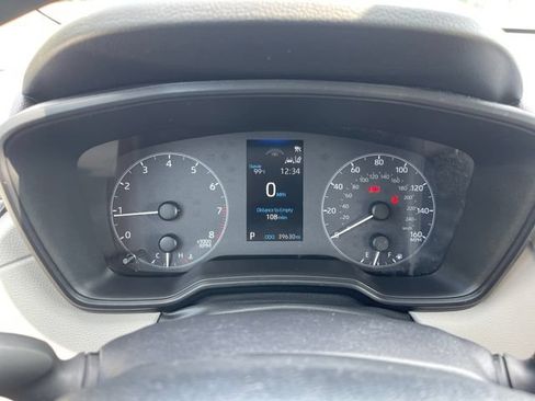 Used 2025 Toyota Corolla Cross L AWD/4WD image 27