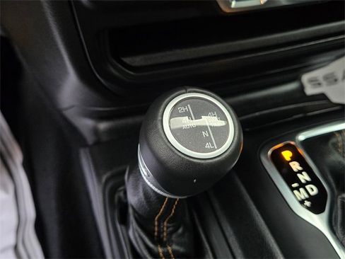 Used 2023 Jeep Wrangler Unlimited Sahara image 28