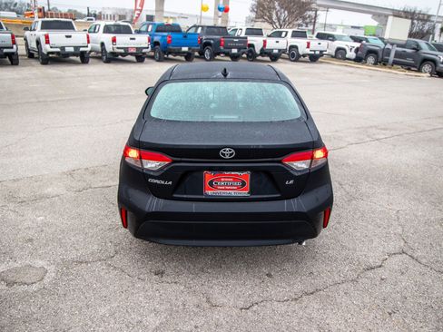 Certified 2026 Toyota Corolla LE image 9