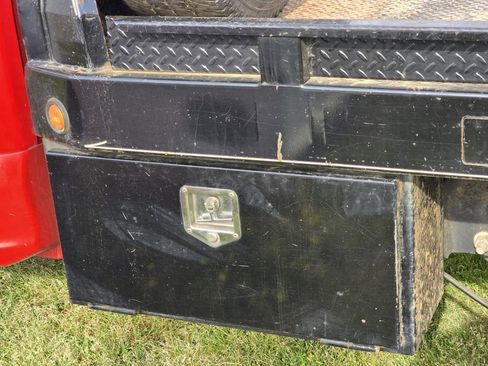 Used 2022 Ford F350 XL w/ Power Equipment Group image 8