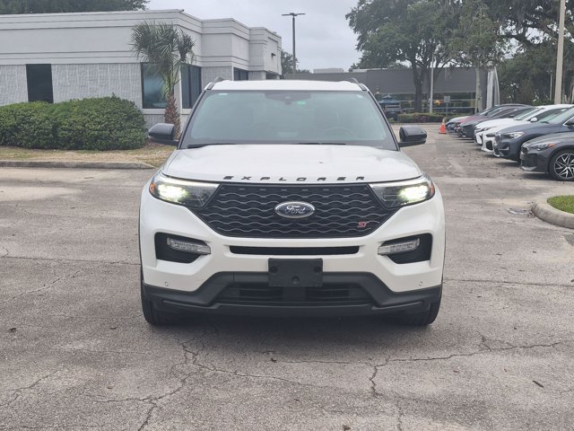 Used 2024 Ford Explorer ST w/ Equipment Group 401A AWD/4WD image 2