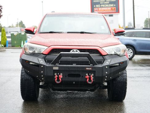 Used 2016 Toyota 4Runner SR5 image 8