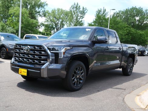 New 2026 Toyota Tundra Platinum AWD/4WD image 4