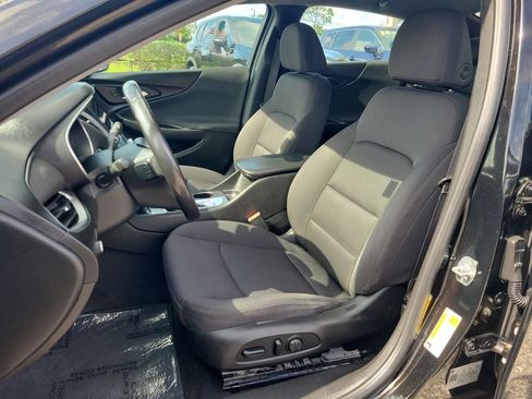Used 2020 Chevrolet Malibu RS FWD image 15