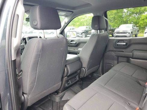 Certified 2020 Chevrolet Silverado 1500 Custom w/ Custom Value Package AWD/4WD image 24