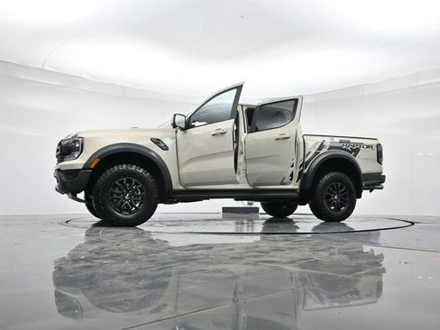 Used 2025 Ford Ranger Raptor image 47