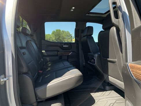 Used 2021 Chevrolet Silverado 1500 High Country w/ Technology Package image 35