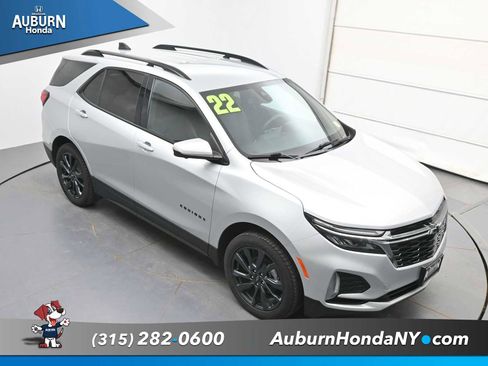 Used 2022 Chevrolet Equinox RS w/ Infotainment Package AWD/4WD image 24