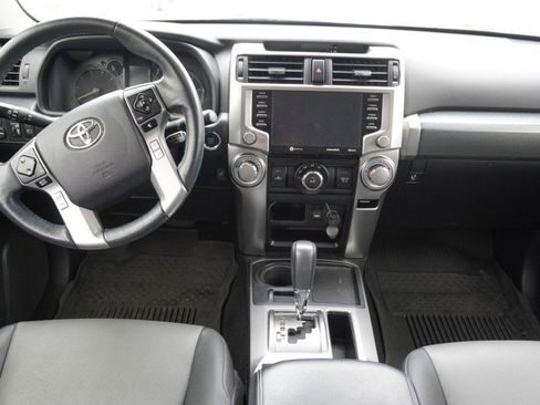 Used 2024 Toyota 4Runner SR5 Premium w/ Moonroof Package RWD image 11