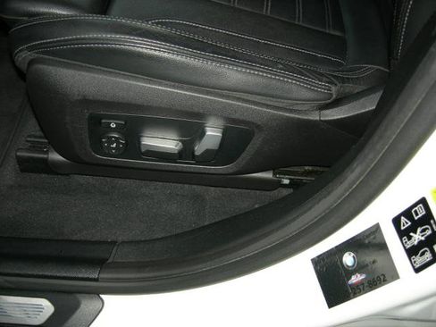 Used 2020 BMW X4 M40i w/ Executive Package image 7