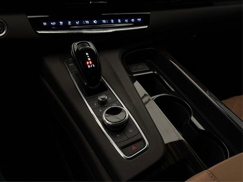 Used 2021 Cadillac Escalade Sport w/ Driver Assist Tech Package image 30