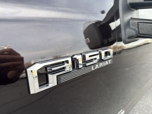 Certified 2019 Ford F150 Lariat w/ Equipment Group 502A Luxury image 12